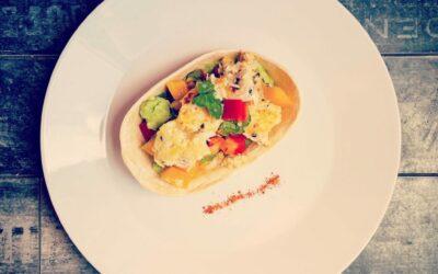 Tacos de poisson pané à la noix de coco