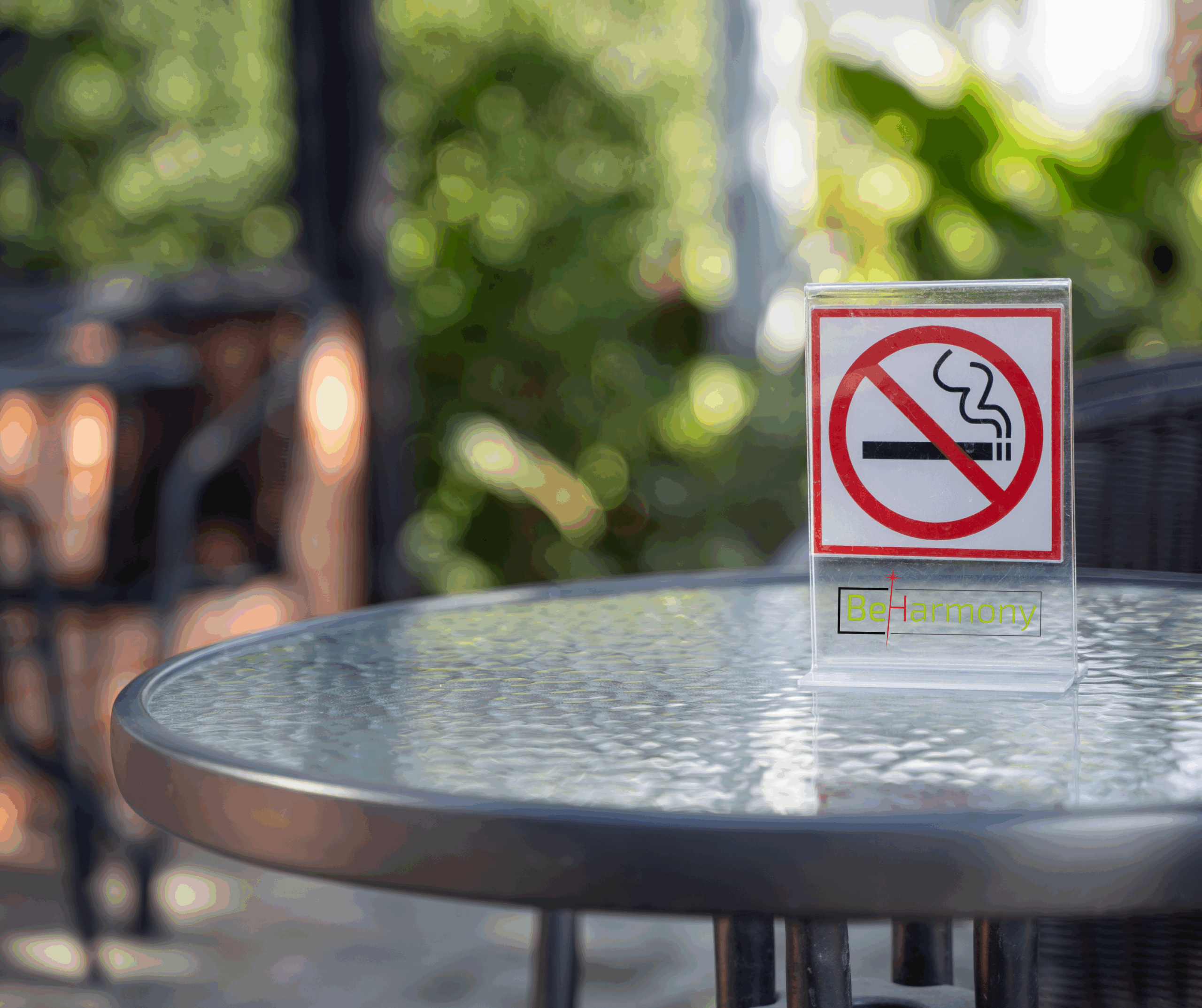 interdiction de fumer 1er juillet cigarette électronique L'interdiction de fumer et de vapoter dans les lieux de travail |  Travail-emploi.gouv.fr main image 0