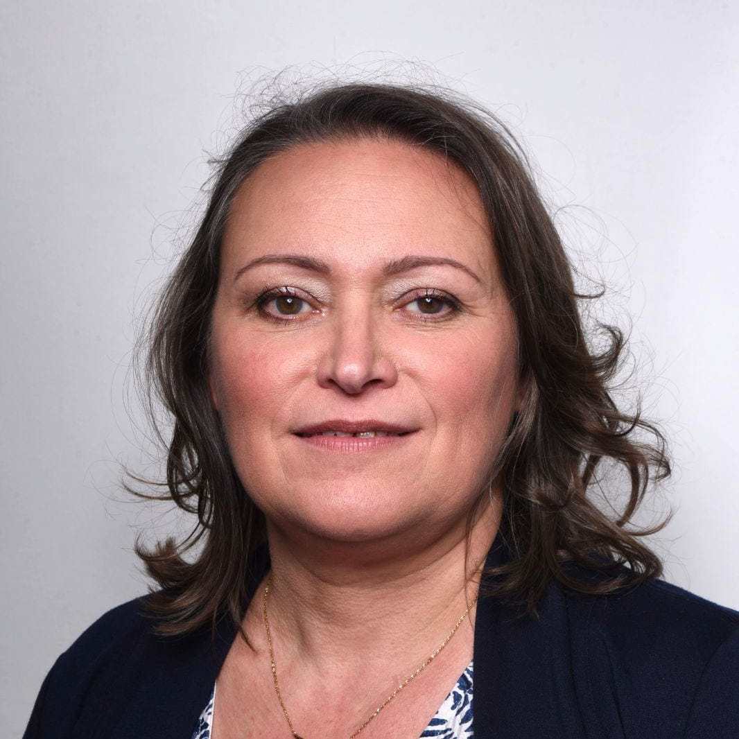 Arrêter de fumer au laser et perdre du poids Be-Harmony St-Brieuc Karine Guillaume